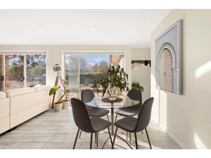 70 Britten-Jones Drive, Holt ACT 2615
