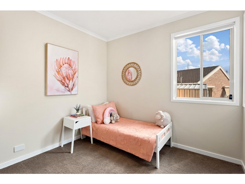 70 Britten-Jones Drive, Holt ACT 2615