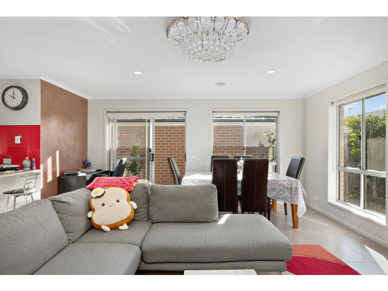 23 Pearl Gibbs Circuit, Bonner ACT 2914