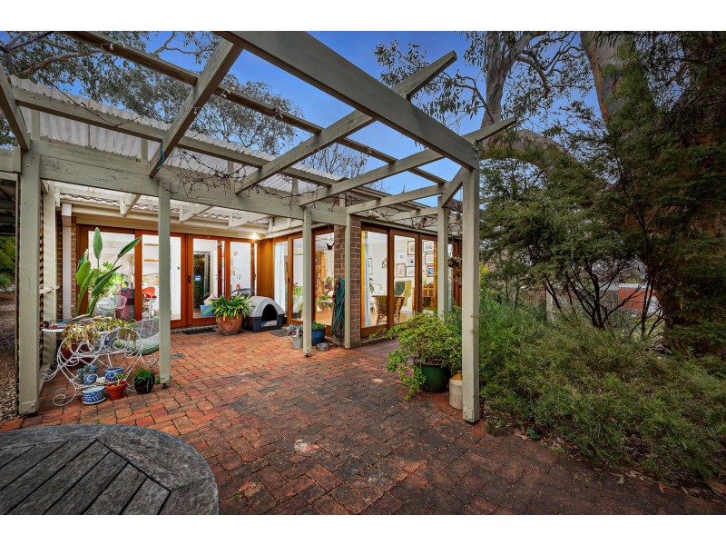 28 Selwyn Street, Hackett ACT 2602