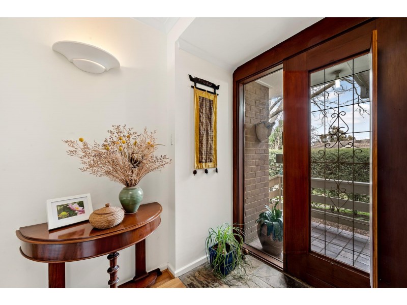 28 Selwyn Street, Hackett ACT 2602