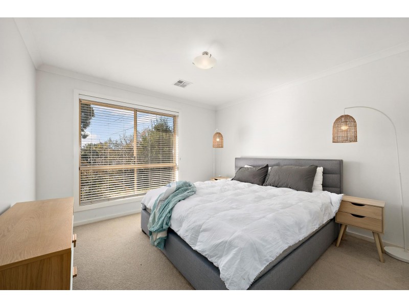5A Mocatta Place, Latham ACT 2615