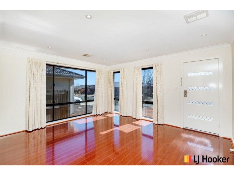 17 Stang Place, Macgregor ACT 2615