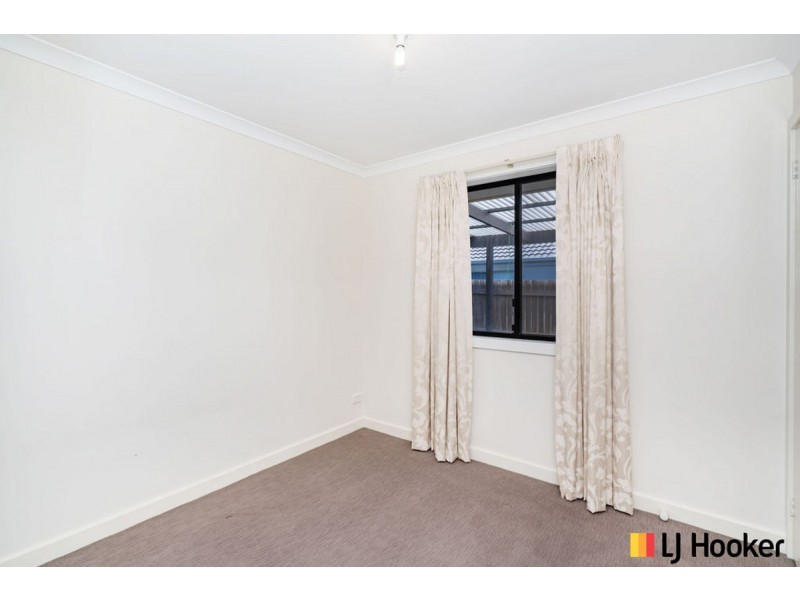 17 Stang Place, Macgregor ACT 2615