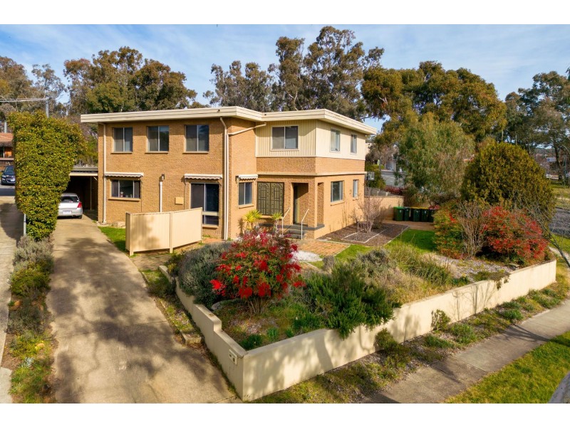 57 Williamson Street, Holder ACT 2611