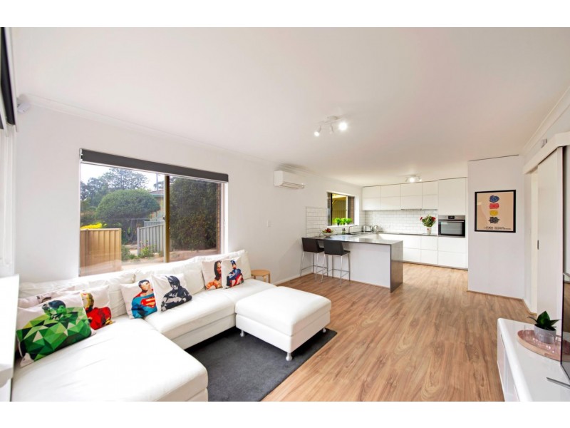 57 Williamson Street, Holder ACT 2611