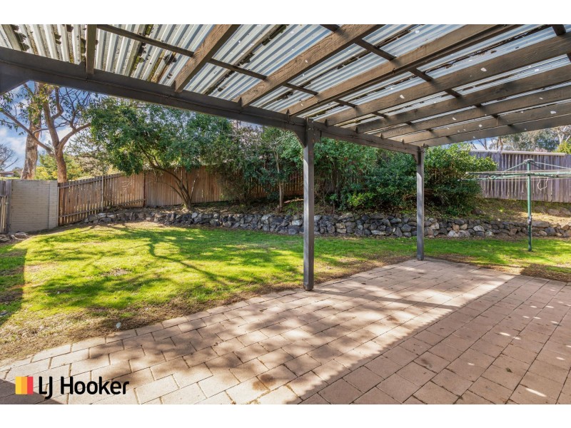 2 Cooney Court, Charnwood ACT 2615