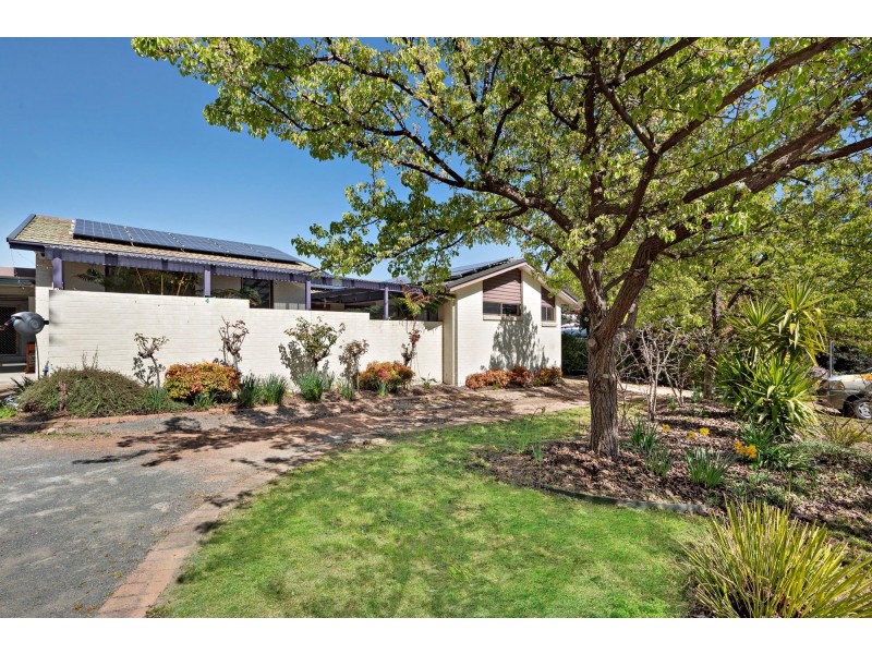 14 Crawford Crescent, Flynn ACT 2615