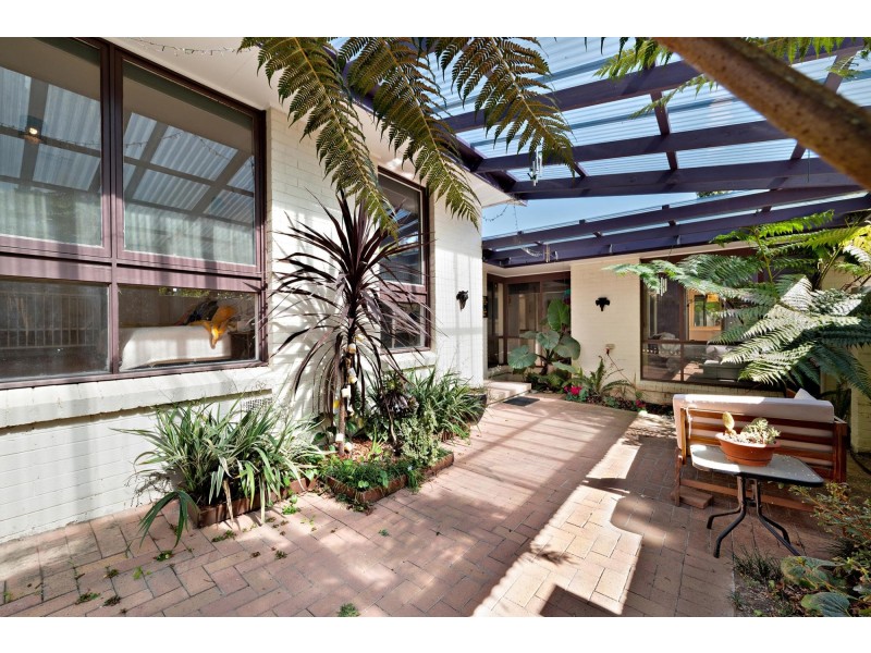 14 Crawford Crescent, Flynn ACT 2615