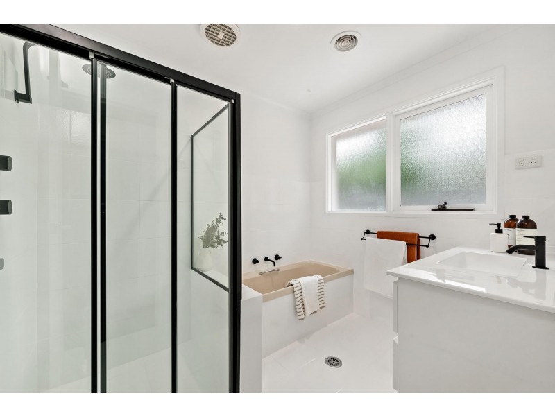 69 Merriman Crescent, Macarthur ACT 2904