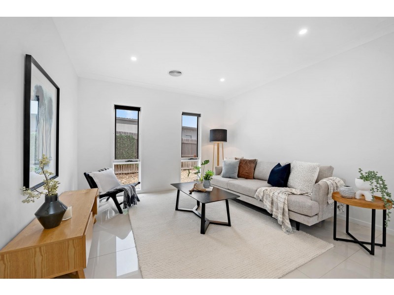 10 Isabel Flick Street, Bonner ACT 2914