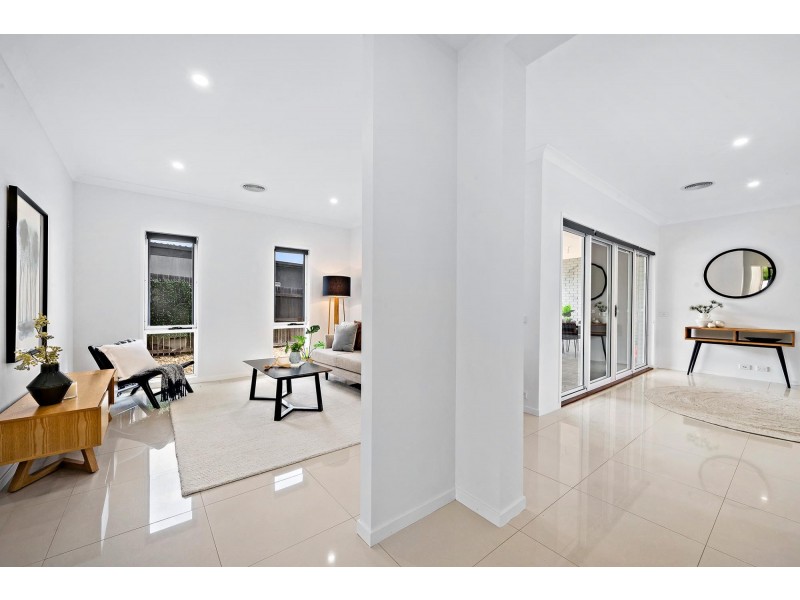 10 Isabel Flick Street, Bonner ACT 2914