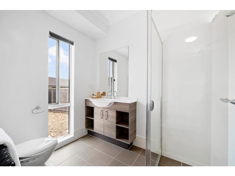 10 Isabel Flick Street, Bonner ACT 2914