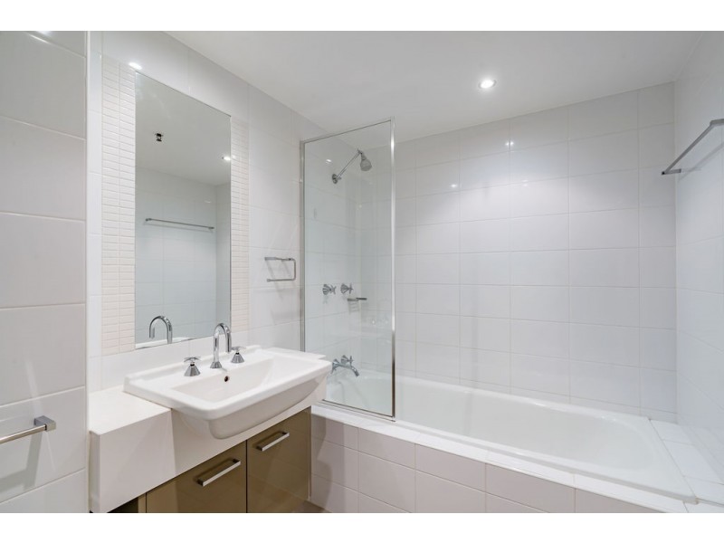 11/2 Edinburgh Avenue, Canberra ACT 2600