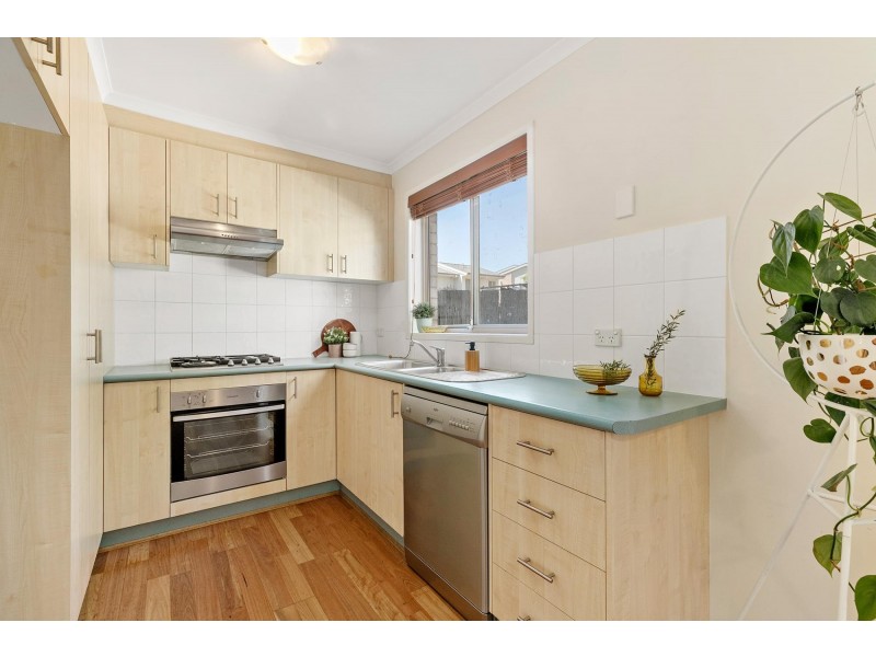 2/66-68 Paul Coe Crescent, Ngunnawal ACT 2913