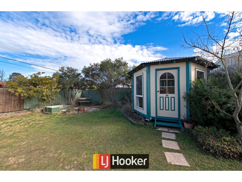 8 Gething Place, Macgregor ACT 2615