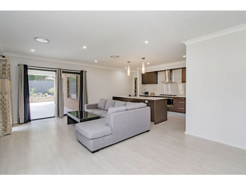 11 Kingham Place, Charnwood ACT 2615