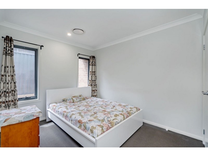 11 Kingham Place, Charnwood ACT 2615