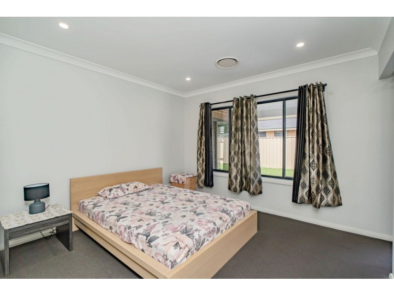 11 Kingham Place, Charnwood ACT 2615