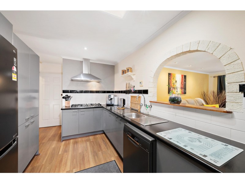 11 Wassell Place, Macgregor ACT 2615