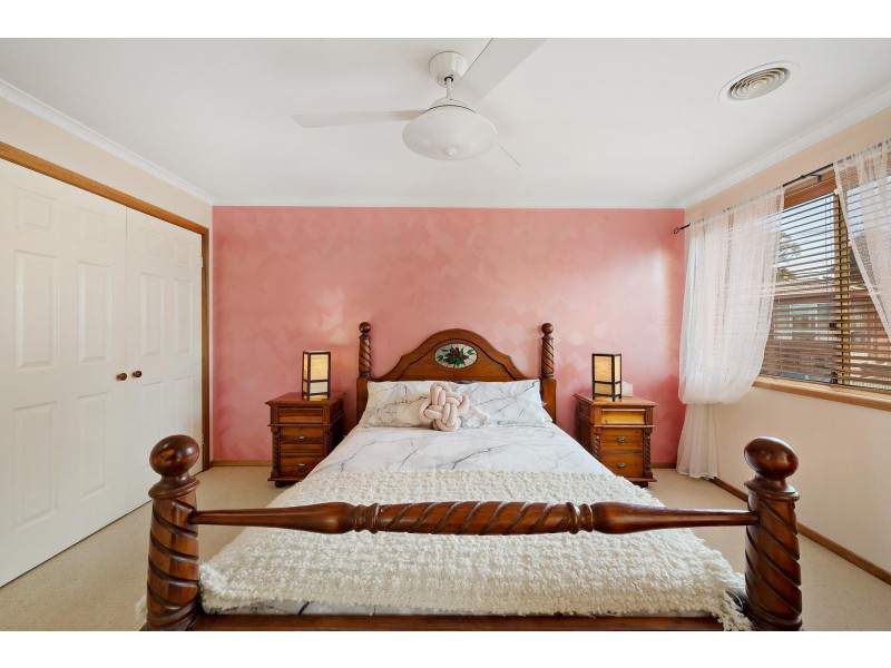 11 Wassell Place, Macgregor ACT 2615