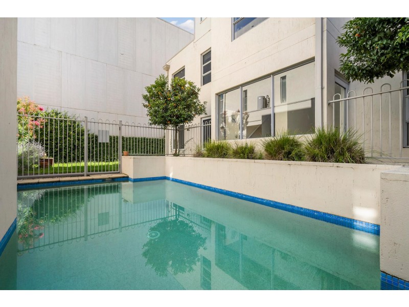 3/24 De Burgh Street, Lyneham ACT 2602