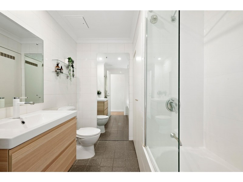 607/2 Akuna Street, City ACT 2601