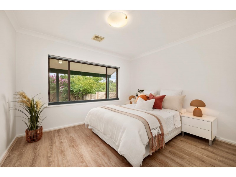 5 Box Place, Latham ACT 2615