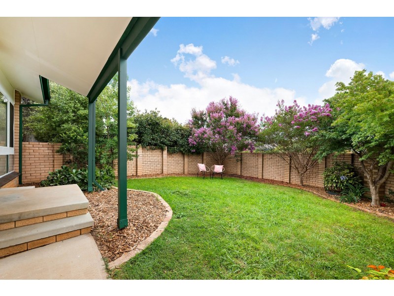 5 Box Place, Latham ACT 2615