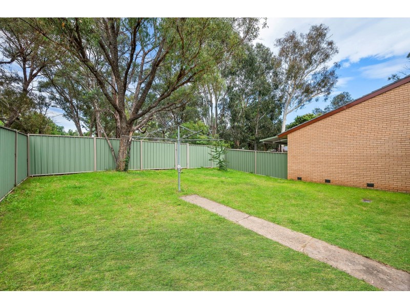 5 Box Place, Latham ACT 2615