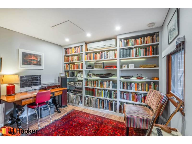 39 Sprent Street, Narrabundah ACT 2604