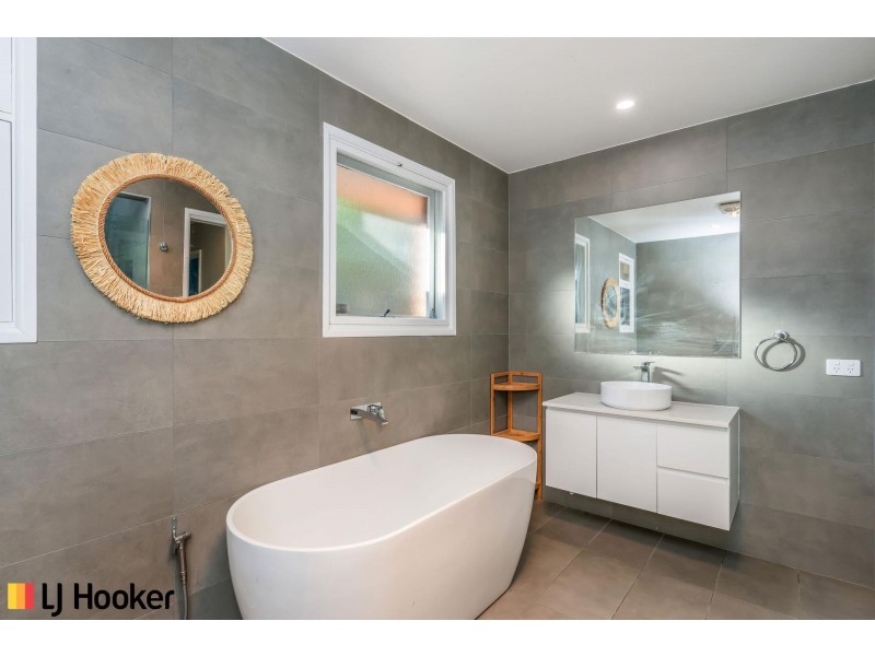 39 Sprent Street, Narrabundah ACT 2604