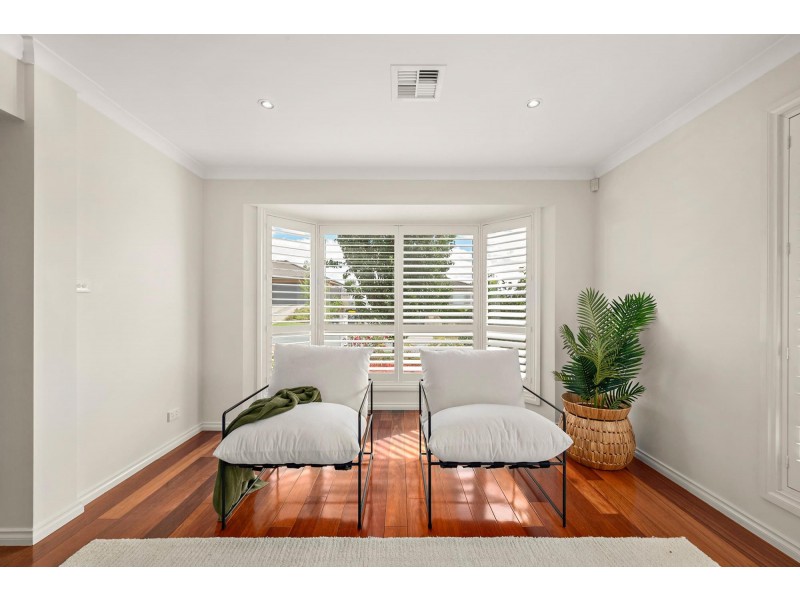 7 John James Loop, Macgregor ACT 2615