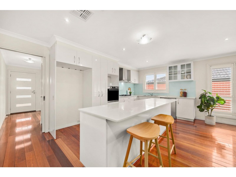 7 John James Loop, Macgregor ACT 2615