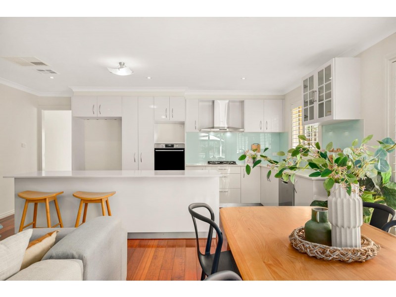 7 John James Loop, Macgregor ACT 2615