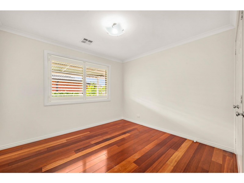 7 John James Loop, Macgregor ACT 2615