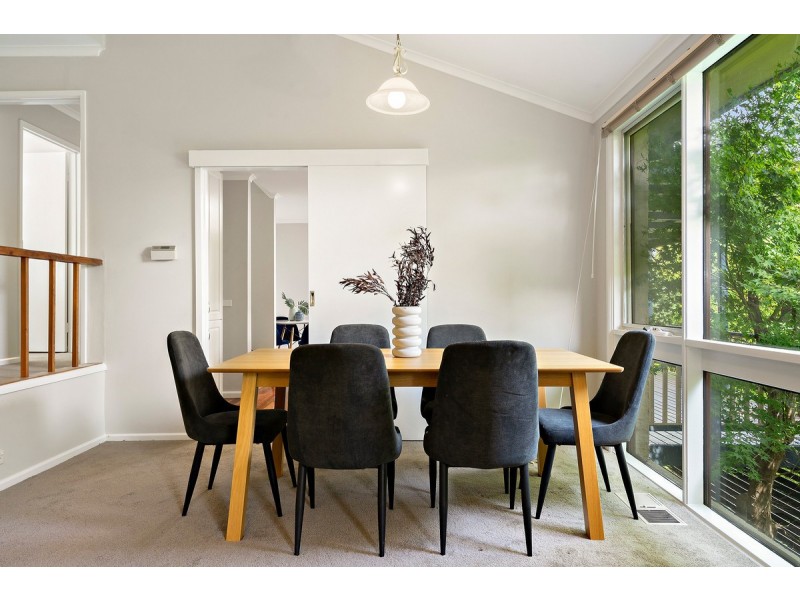 11 Harper Street, Macgregor ACT 2615