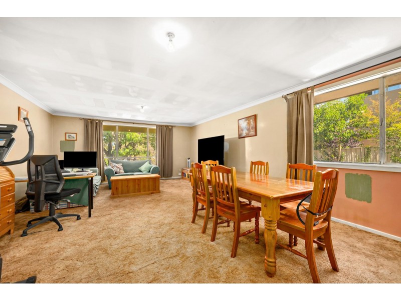 322 Southern Cross Drive, Macgregor ACT 2615