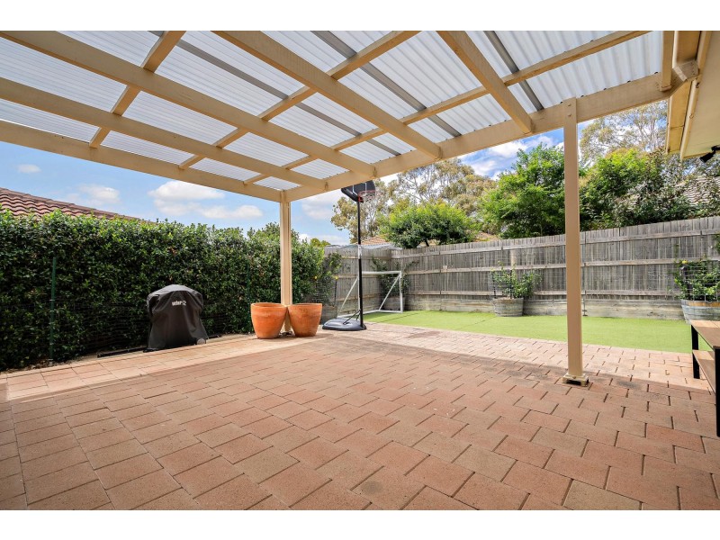 2 Elyard Place, Dunlop ACT 2615
