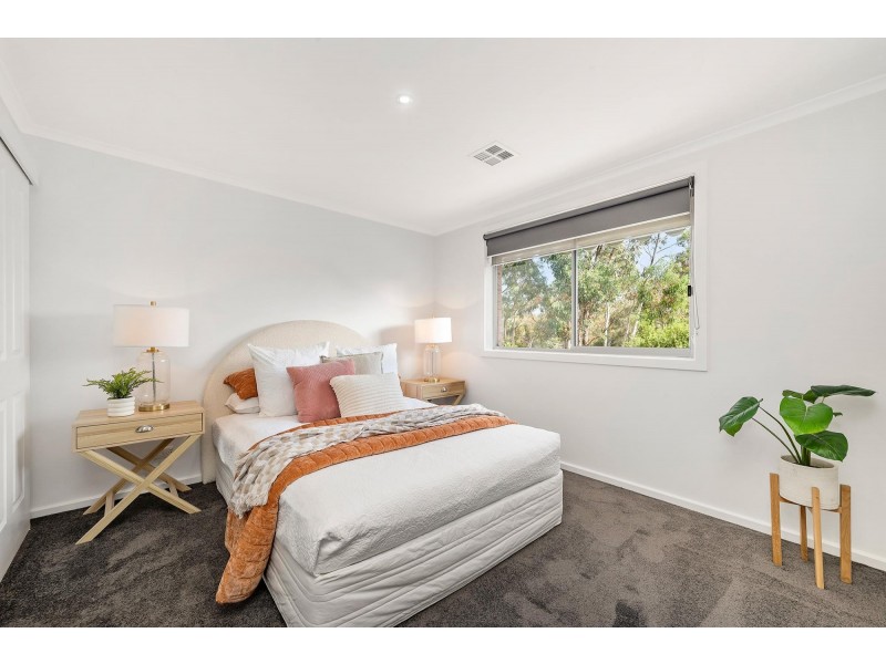 4 Lane Place, Spence ACT 2615
