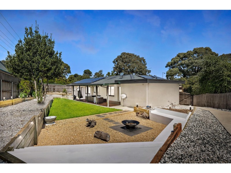 11 Broadby Close, Spence ACT 2615