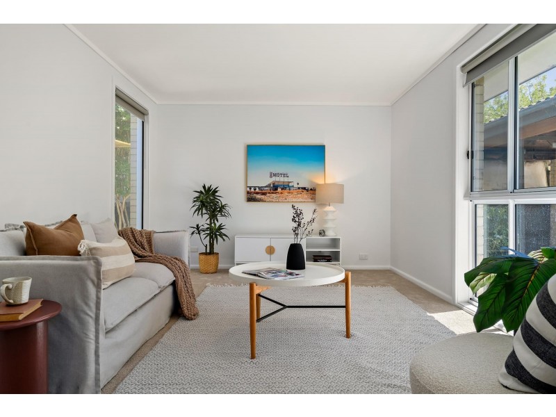 10 Packham Place, Charnwood ACT 2615