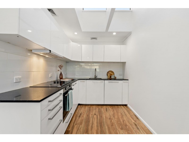 10 Packham Place, Charnwood ACT 2615
