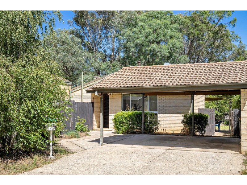 10 Packham Place, Charnwood ACT 2615