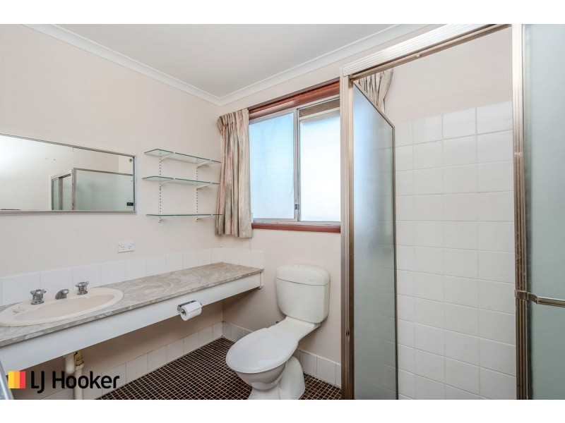1 Cawthorn Crescent, Evatt ACT 2617