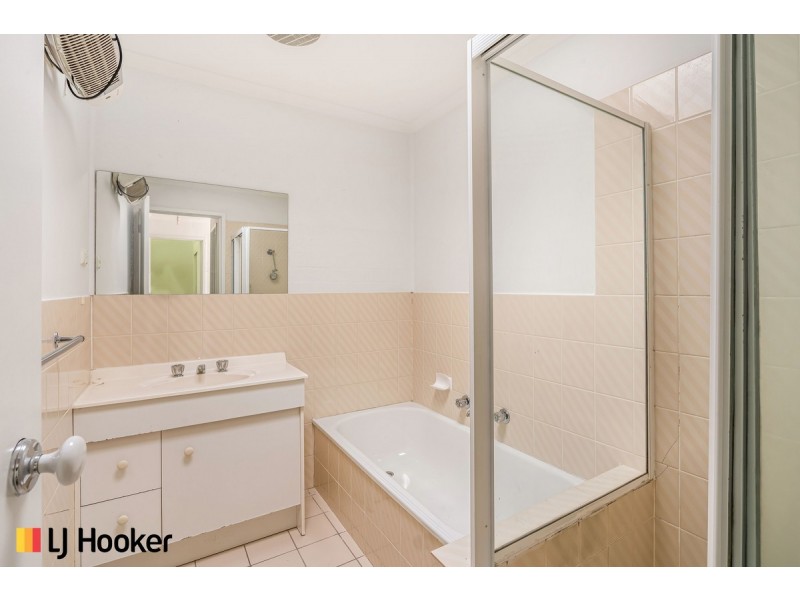 14/6 Kemsley Place, Pearce ACT 2607