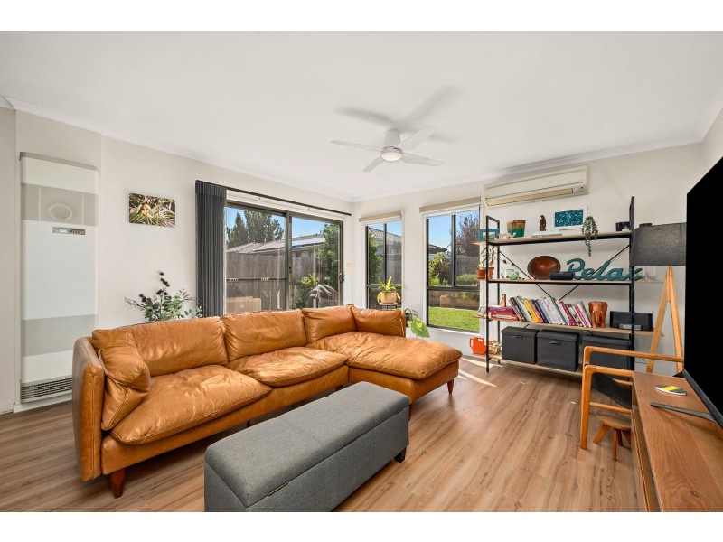 28 Bryan Hudson Street, Macgregor ACT 2615
