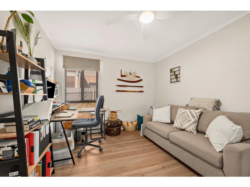 28 Bryan Hudson Street, Macgregor ACT 2615