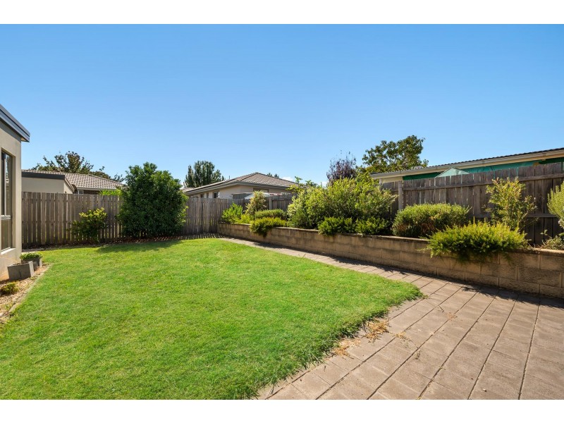 28 Bryan Hudson Street, Macgregor ACT 2615
