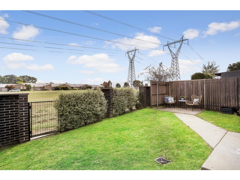 8/95 Eccles Circuit, Macgregor ACT 2615